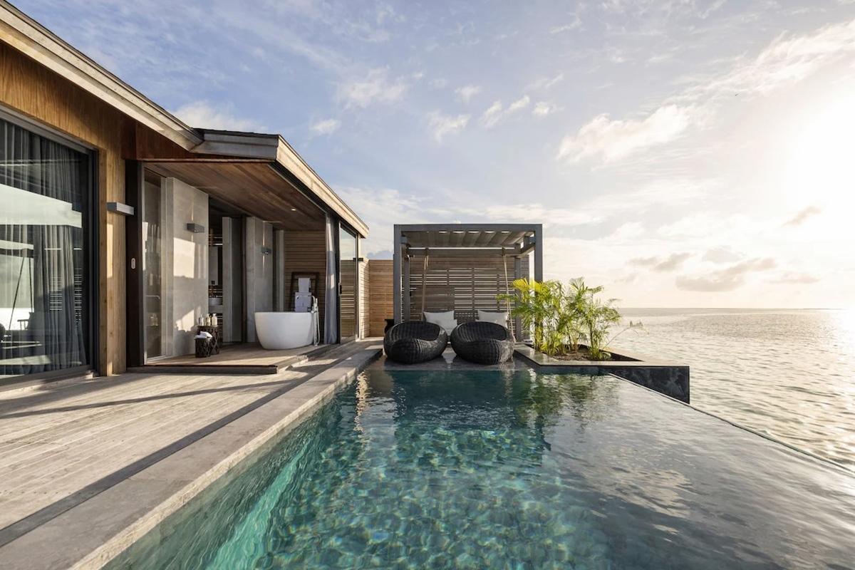Madifushi Private Island Hotel Meemu Atoll Buitenkant foto