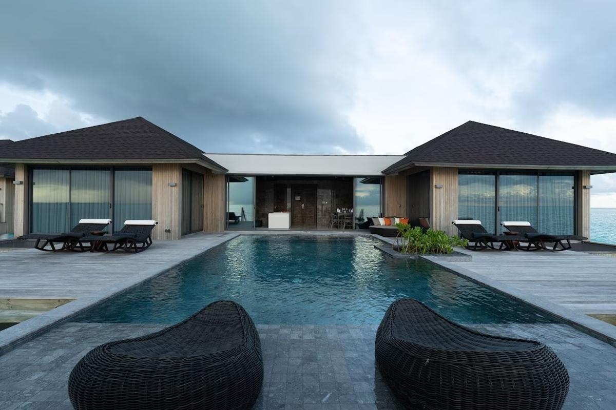 Madifushi Private Island Hotel Meemu Atoll Buitenkant foto